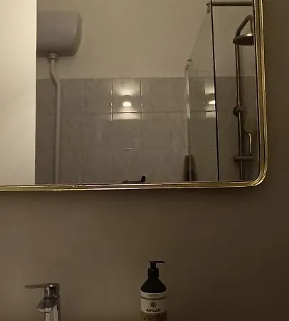 Durazzo 6 *